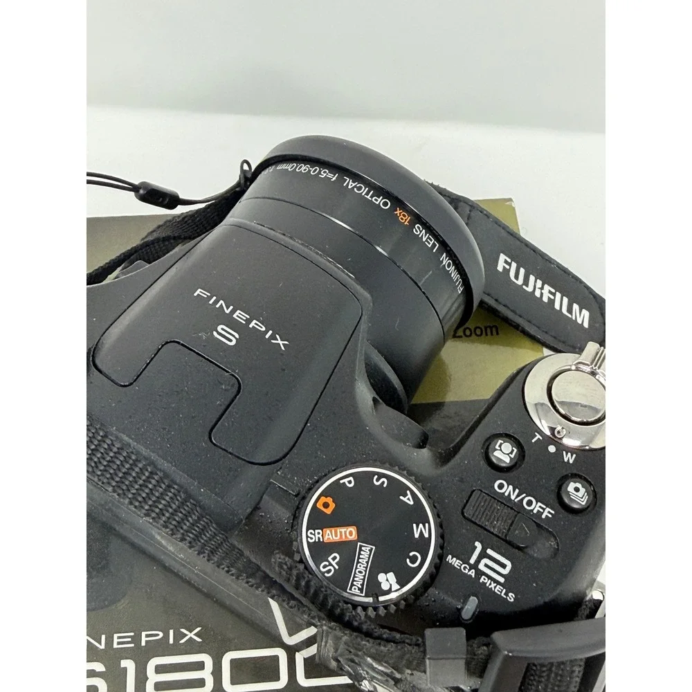 Fujifilm FinePix S1800 Digital Camera Black 12.2MP 18x Optical Zoom Bundle Box